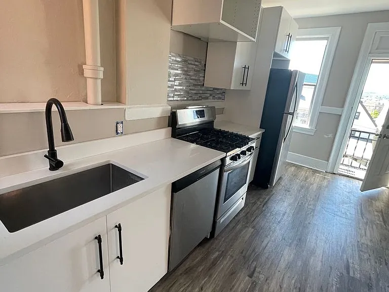 254 S. Mathilda St. — Photo 95