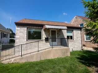 1131 S 109th St, West Allis, WI 53214