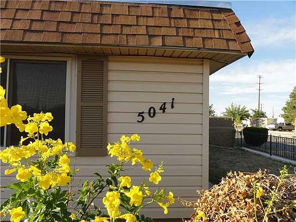 2nd image of 5041 Blossom Ave
