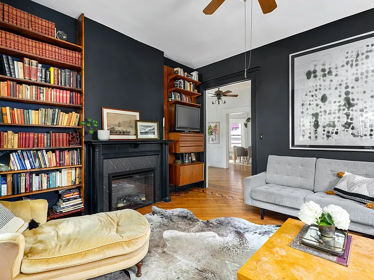 768 E 21st St #1 — Photo 5