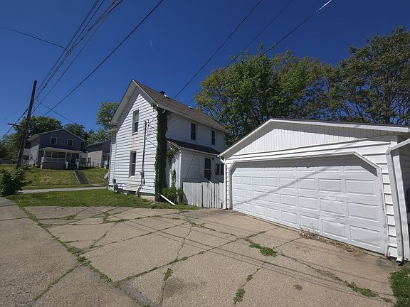 3rd image of 1306 17th St