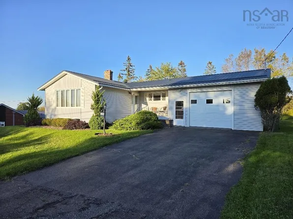 351 Pleasant St, Truro, NS B2N 3T5