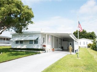 41 Concord Ln #8, Palm Harbor, FL 34684
