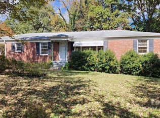 150 31st Ave NW, Hickory, NC 28601