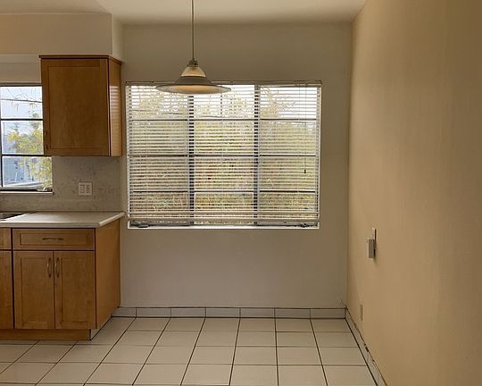 4th image of 12717 Washington Pl #10