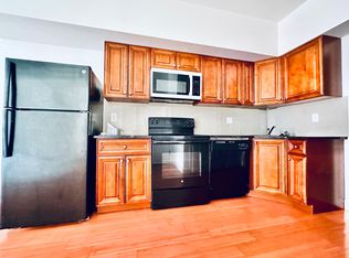 1030 Wood St #O2F, Philadelphia, PA 19107