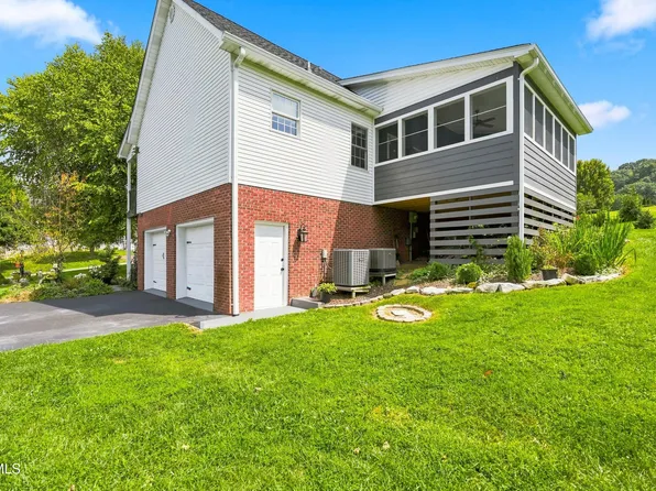 19028 Sterling Dr, Abingdon, VA 24211