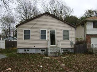 57 Grand Blvd, Wyandanch, NY 11798