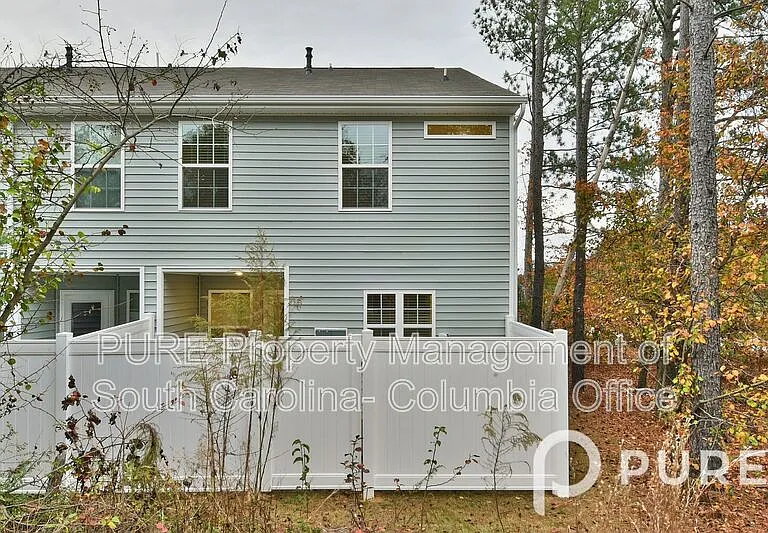 119A Triumph Ave — Photo 4