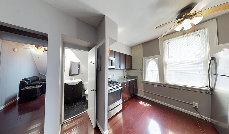 113 Comstock Ave — Photo 44