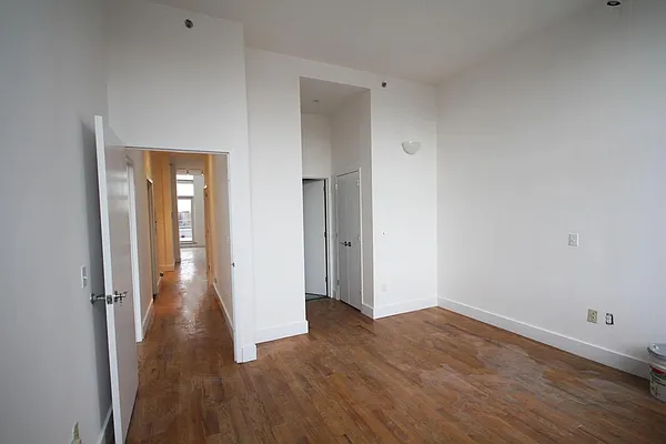 Rented by Corcoran | media 14