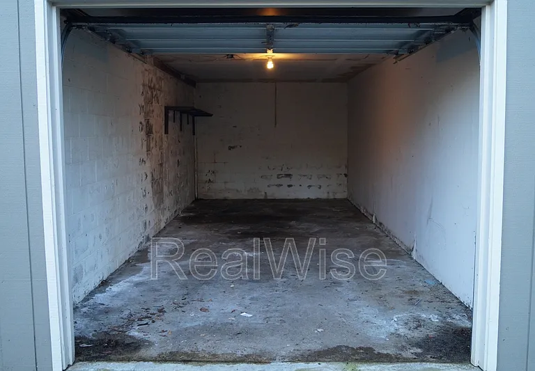 1007 NW C St #B — Photo 21