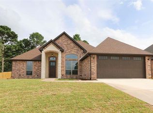 7369 Hearthstone Ln, Tyler, TX 75703