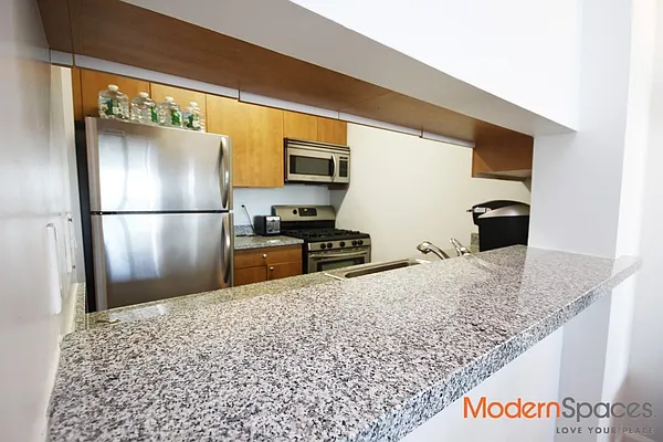 Rented by Modern Spaces | media 2