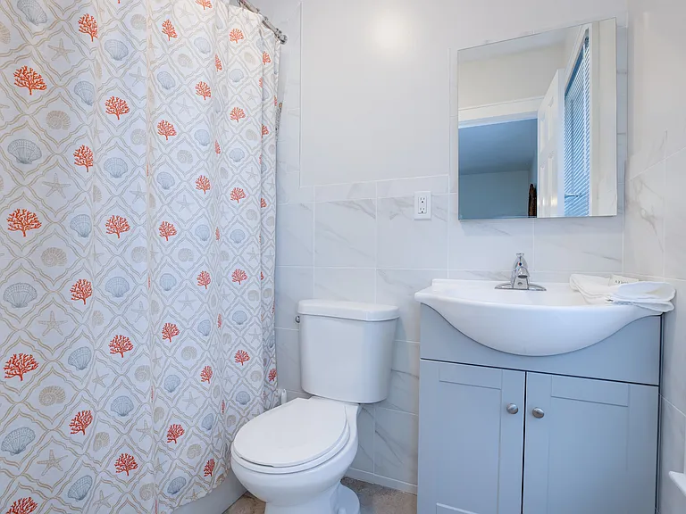 1215 Main St #2A — Photo 6