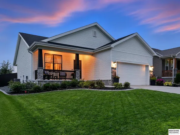 8020 N 173rd St, Bennington, NE 68007