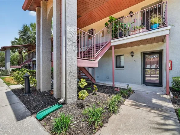 731 83rd Ave N APT 105, Saint Petersburg, FL 33702