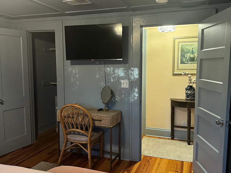 63 Grove St #C — Photo 16