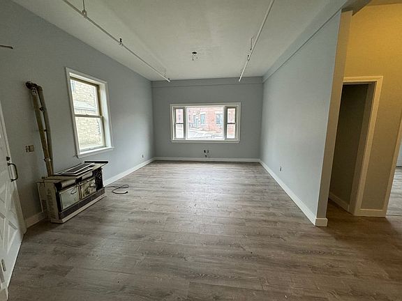 5th image of 16 Park St #B