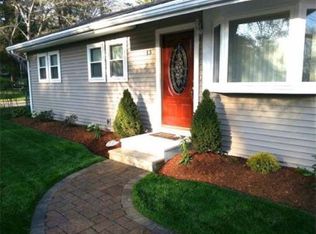 13 2nd Ave, Lakeville, MA 02347