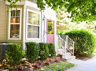 2231 Margaret Ct, Mahwah, NJ 07430