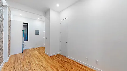 Rented by Brighton Management