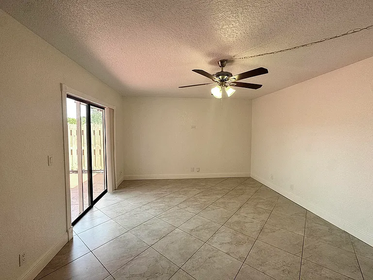 416 Arabian Rd — Photo 15