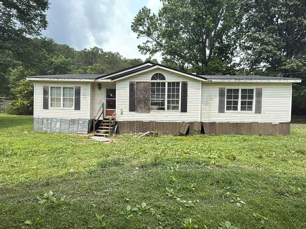 1255 Ridgeway Dr, Trion, GA 30753