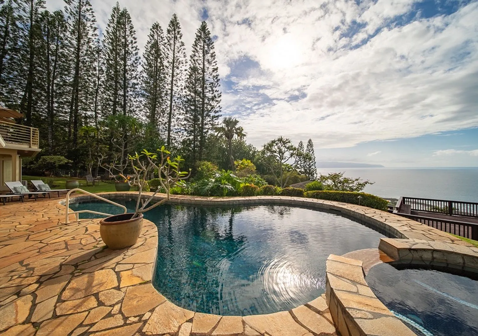 Ka Hale Hau'oli: Private Gated North Shore Home w/ Pool, Hot Tub, Lanais & Views — Photo 2