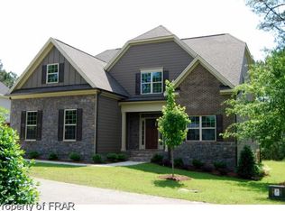 544 Anderson Creek Dr, Spring Lake, NC 28390