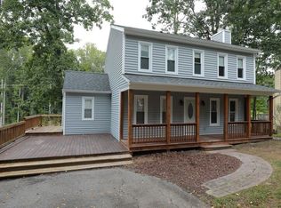 1304 Manders Knoll Ct, Midlothian, VA 23114