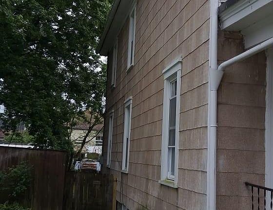 2nd image of 414 McDowell Ave
