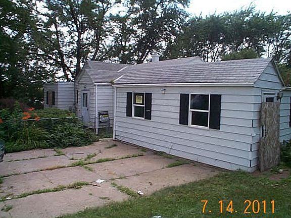 4th image of 4628 N 56th St