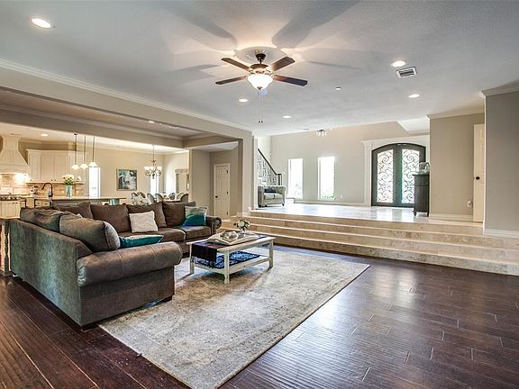 5th image of 4102 Savannah Ct