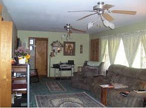 Living room 12.5x25