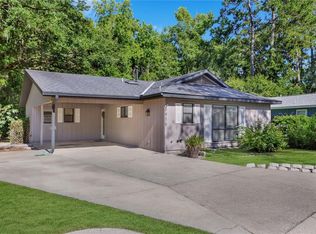 8959 NW 37th Cir, Gainesville, FL 32653