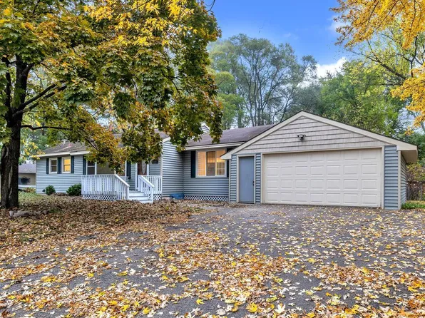 10449 Xerxes Ave S, Bloomington, MN 55431