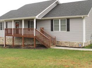 97 Valley Rd, Hardy, VA 24101