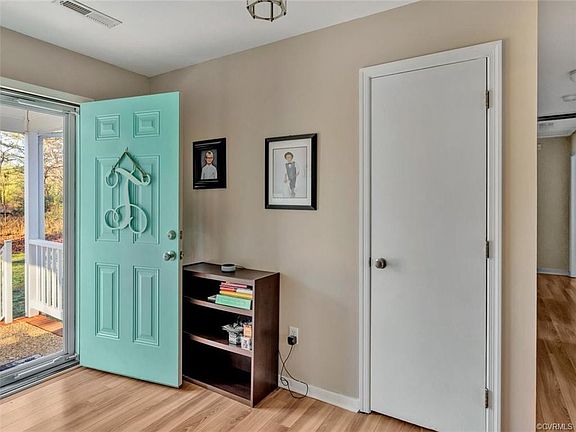 4th image of 7194 Verdi Ln