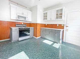 429 Winthrop St #2, Winthrop, MA 02152