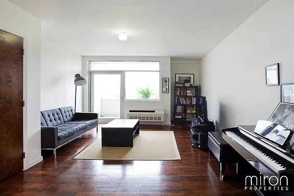 Sold by Miron Properties | media 1