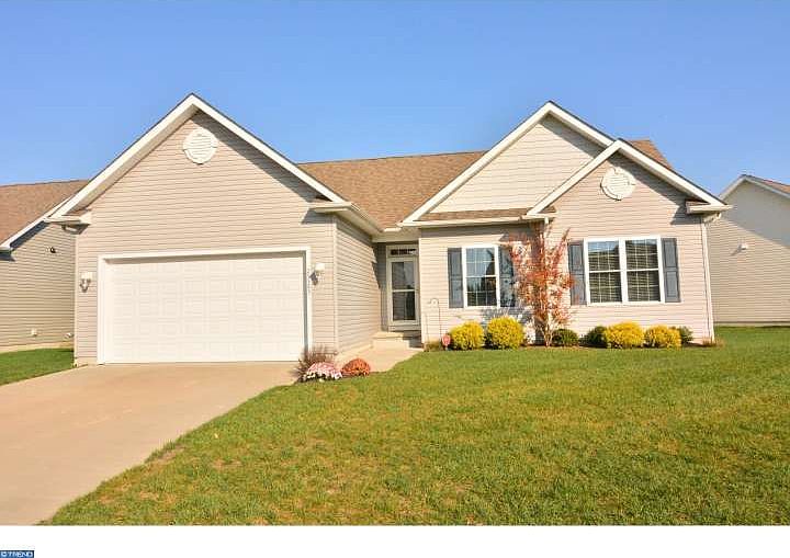1st image of 29589 Fieldstone Dr