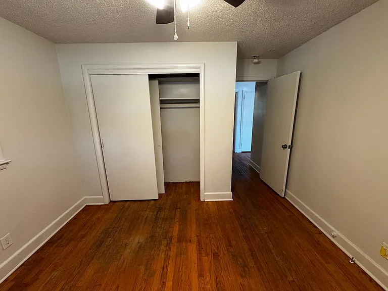 416 Stroud Rd — Photo 13
