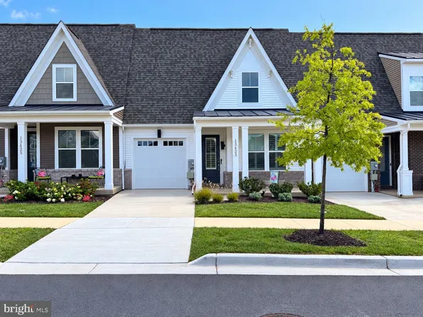 13423 Petrel St, Clarksburg, MD 20871