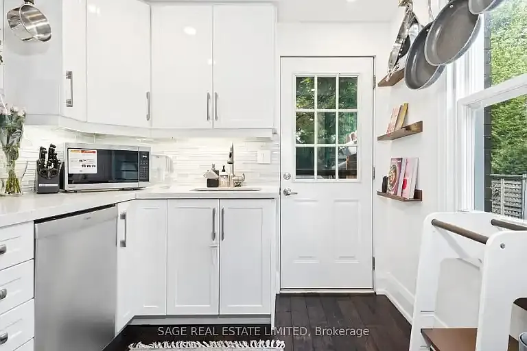 44 Pepler Ave #1A — Photo 8