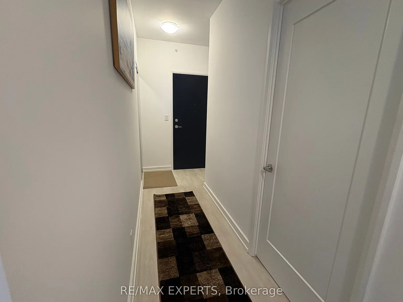 2 bed, $2,400 — Photo 4