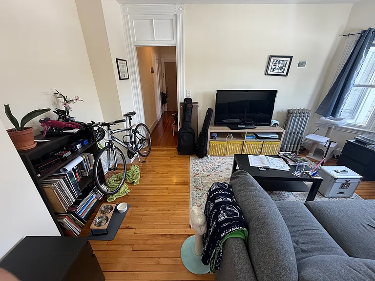 384 Washington St #4 — Photo 7