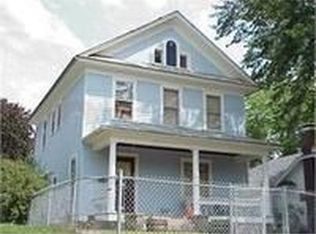 1424 Summit St, Sioux City, IA 51103
