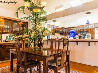 8000 Hampshire Ct, Bakersfield, CA 93311