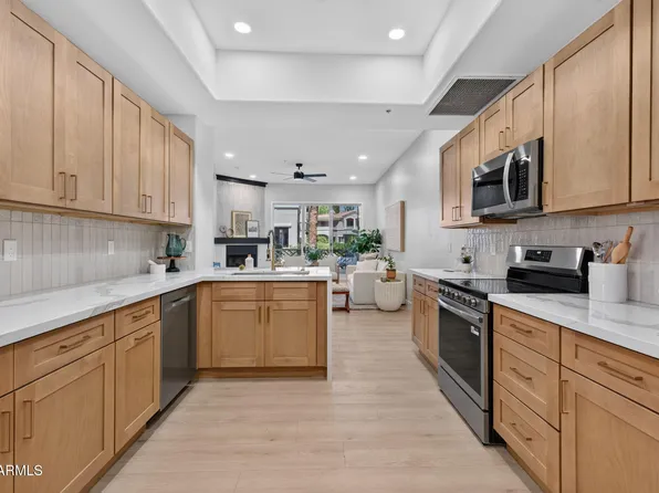 3800 S CANTABRIA Circle #1100, Chandler, AZ 85248